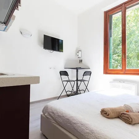 Alessia'S Flat - Certosa Apartment Milan Exterior photo